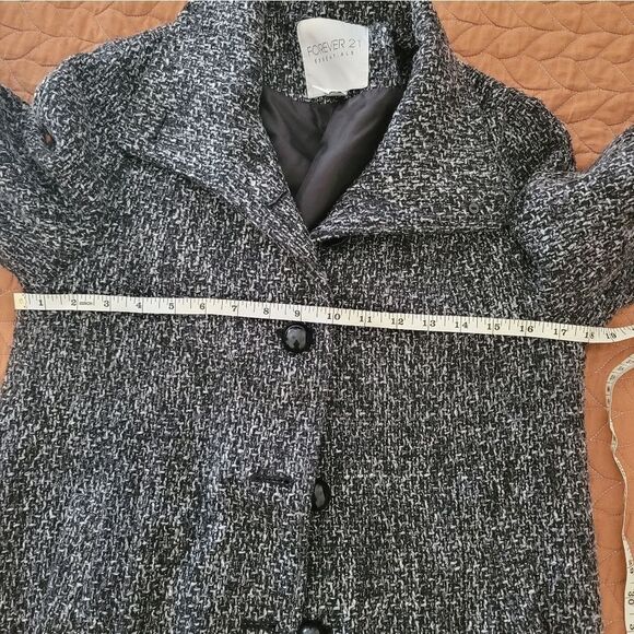 forever 21 Women's 3/4 Length Knit Button Up Coat - Picture 8 of 8
